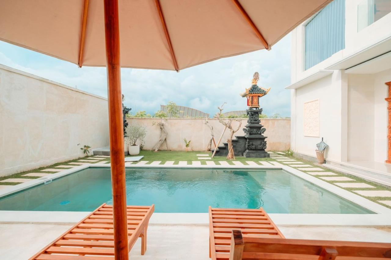 Merpati Villa Uluwatu ウンガサン エクステリア 写真